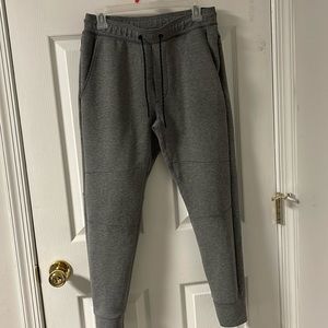 Heathered AE joggers